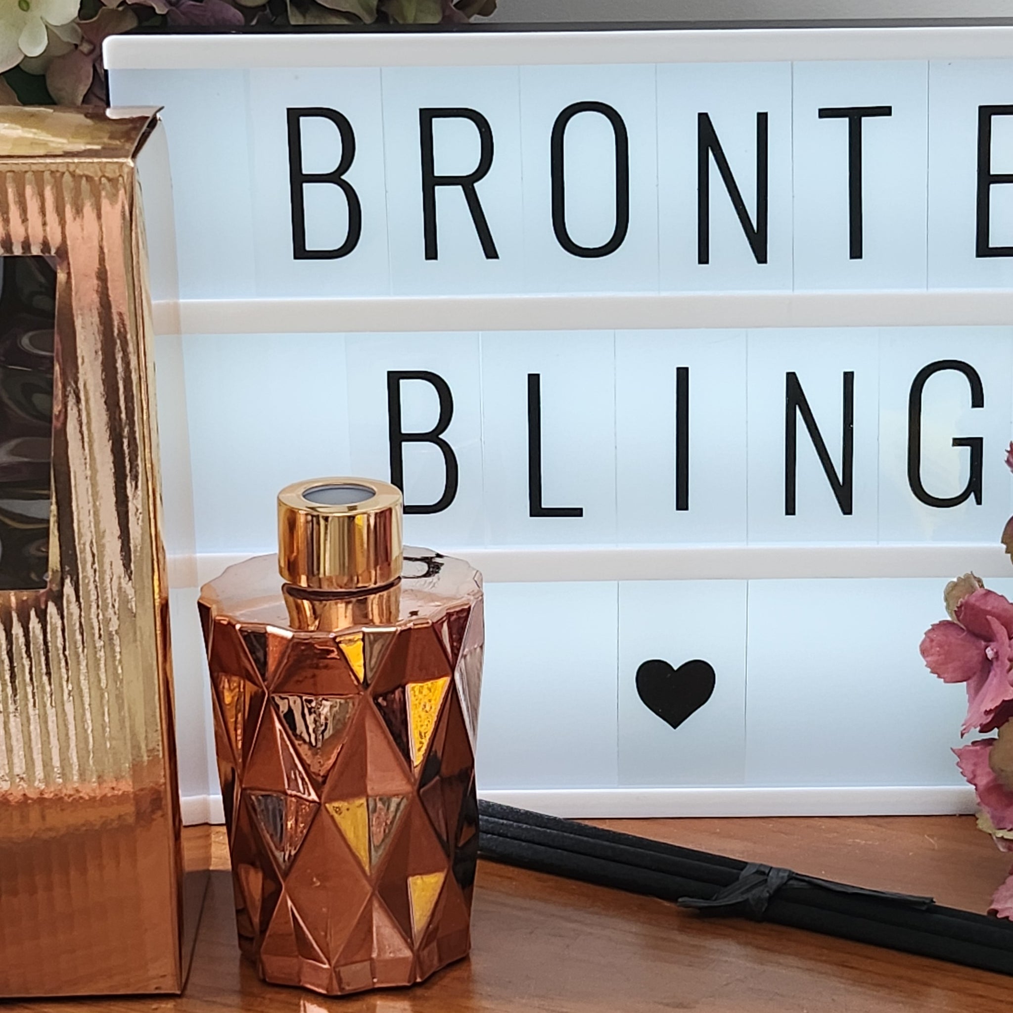 Luxury Hand Poured Rose Gold Diamond Reed Diffuser In Gift Box Numerous Stunning Fragrances Natural Diffuser Base