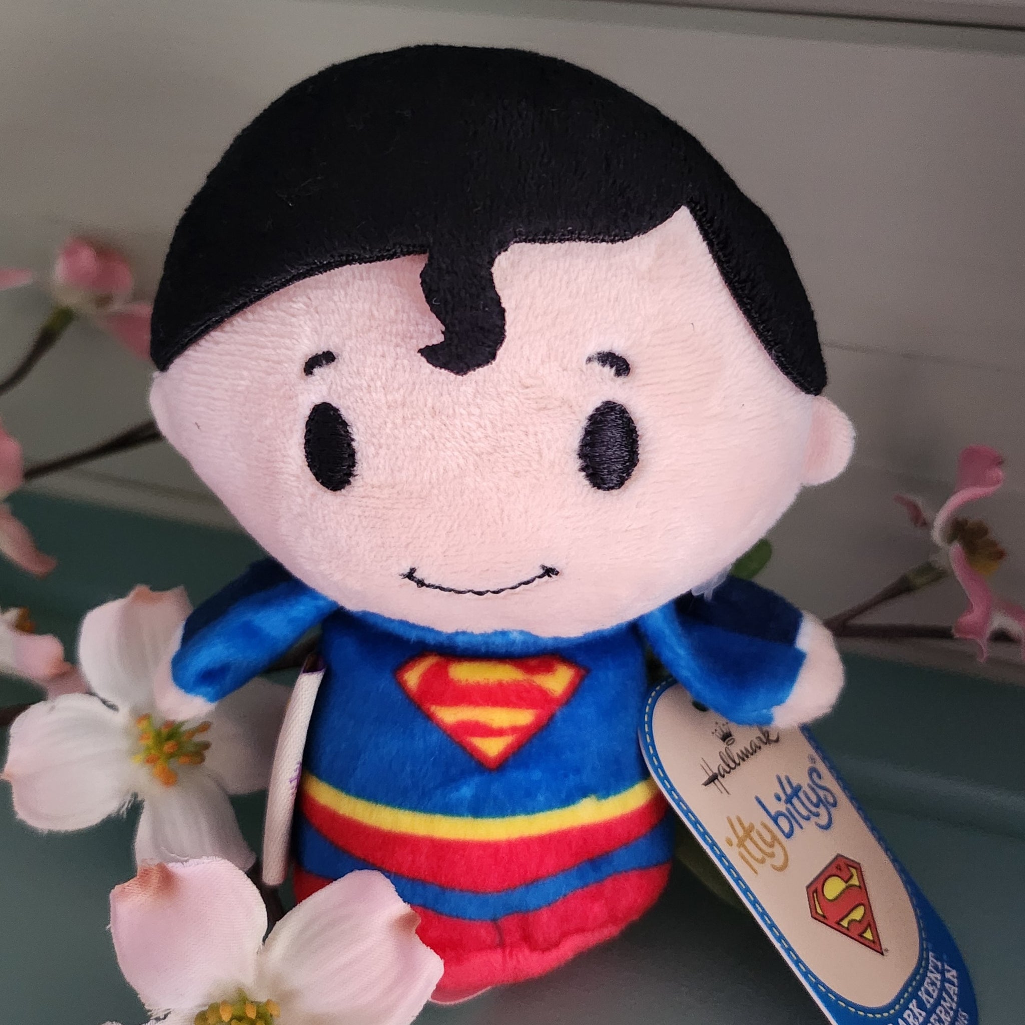 Hallmark Itty Bittys Clark Kent As Superman Plush Double Sided.