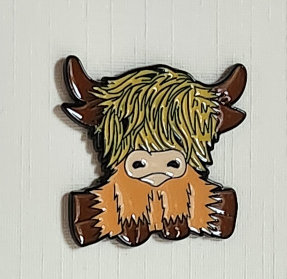 Highland Cow Enamel Pin Badge On Gift Card Brown And Orange Highland Coo Badge 'A Coo For Ewe' Friendship Birthday Positivity Mental Health